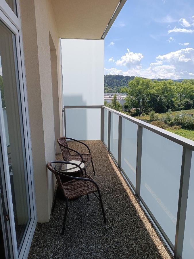Апартаменты Apartman S Wellness Карловы Вары Экстерьер фото